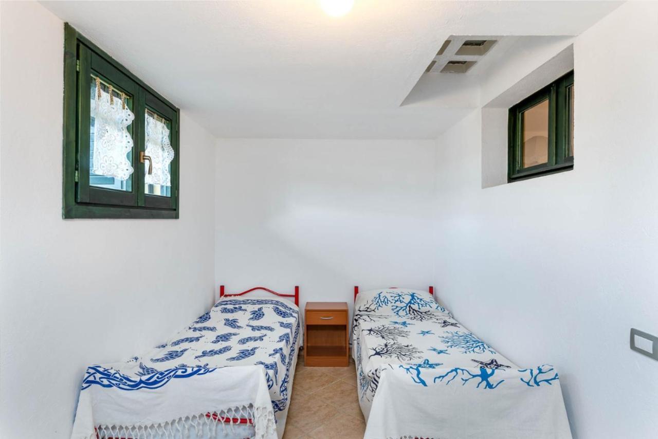 Villa Gaia - Dall'Alba Al Tramonto - Торре-делле-Стелле Экстерьер фото